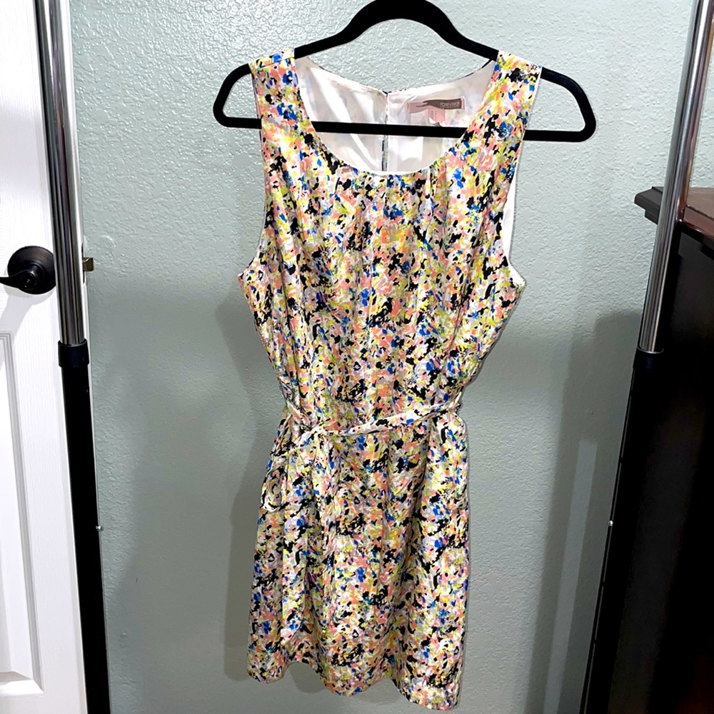 Sleeveless dress